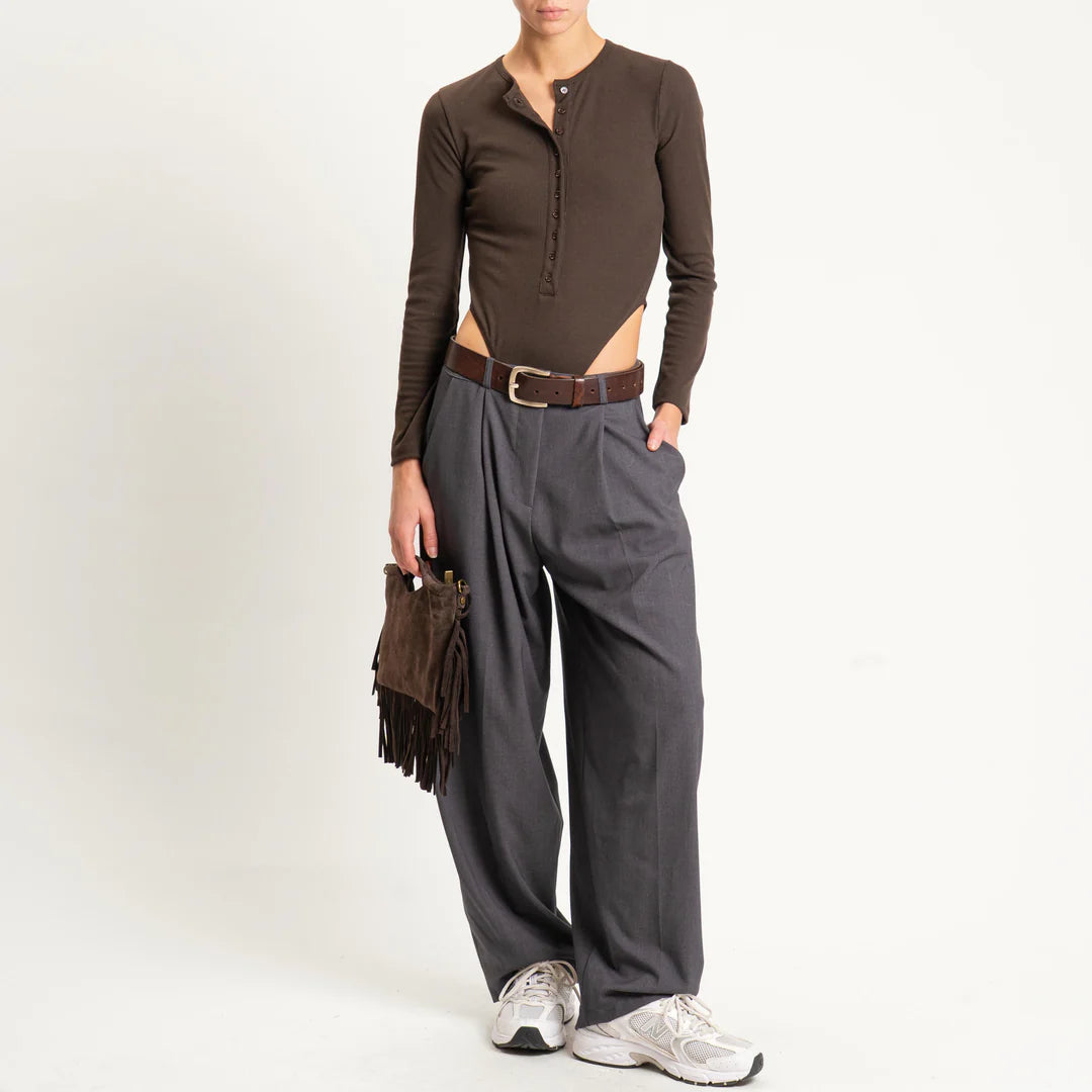 uf0093 - body - VICOLO