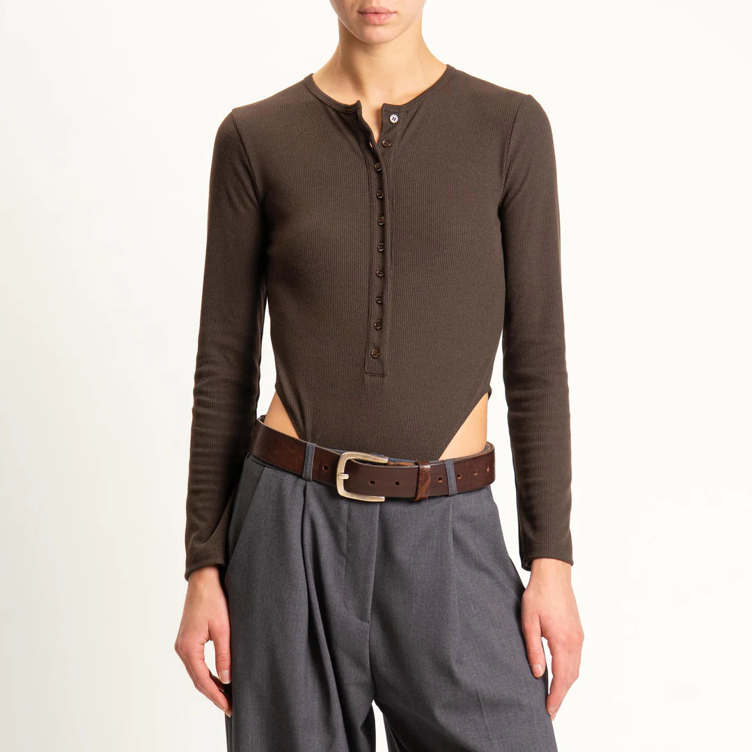 uf0093 - body - VICOLO