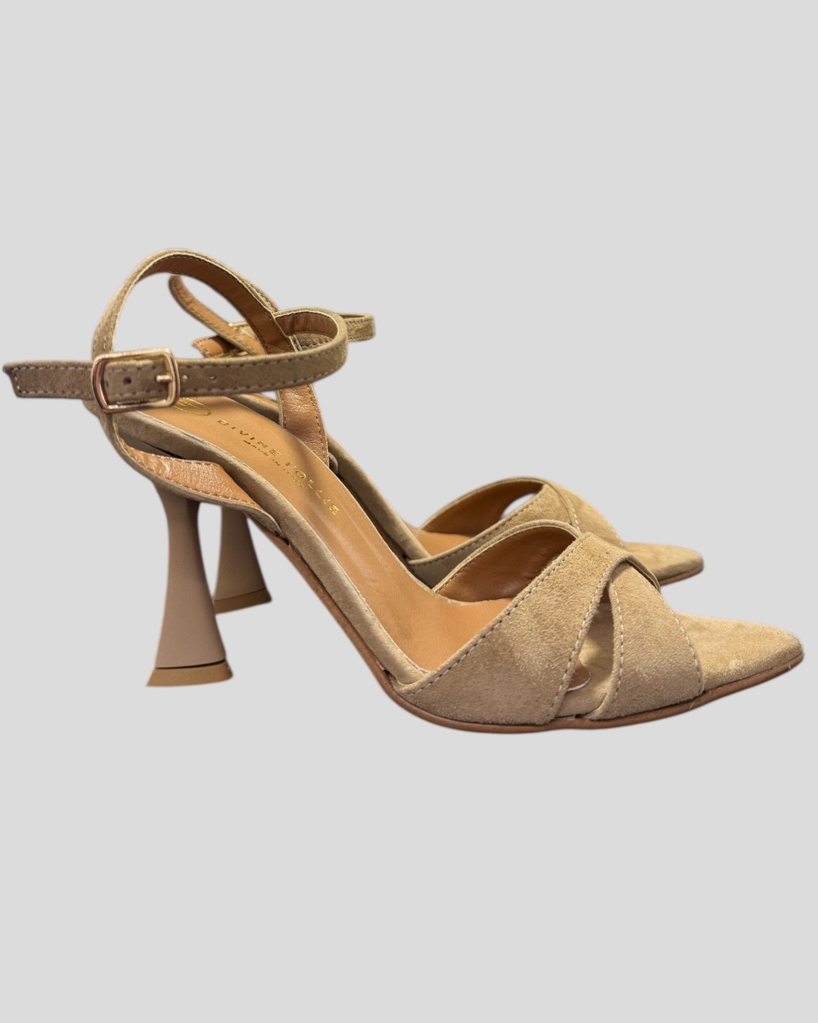 f105 - SANDALO - DIVINE FOLLIE