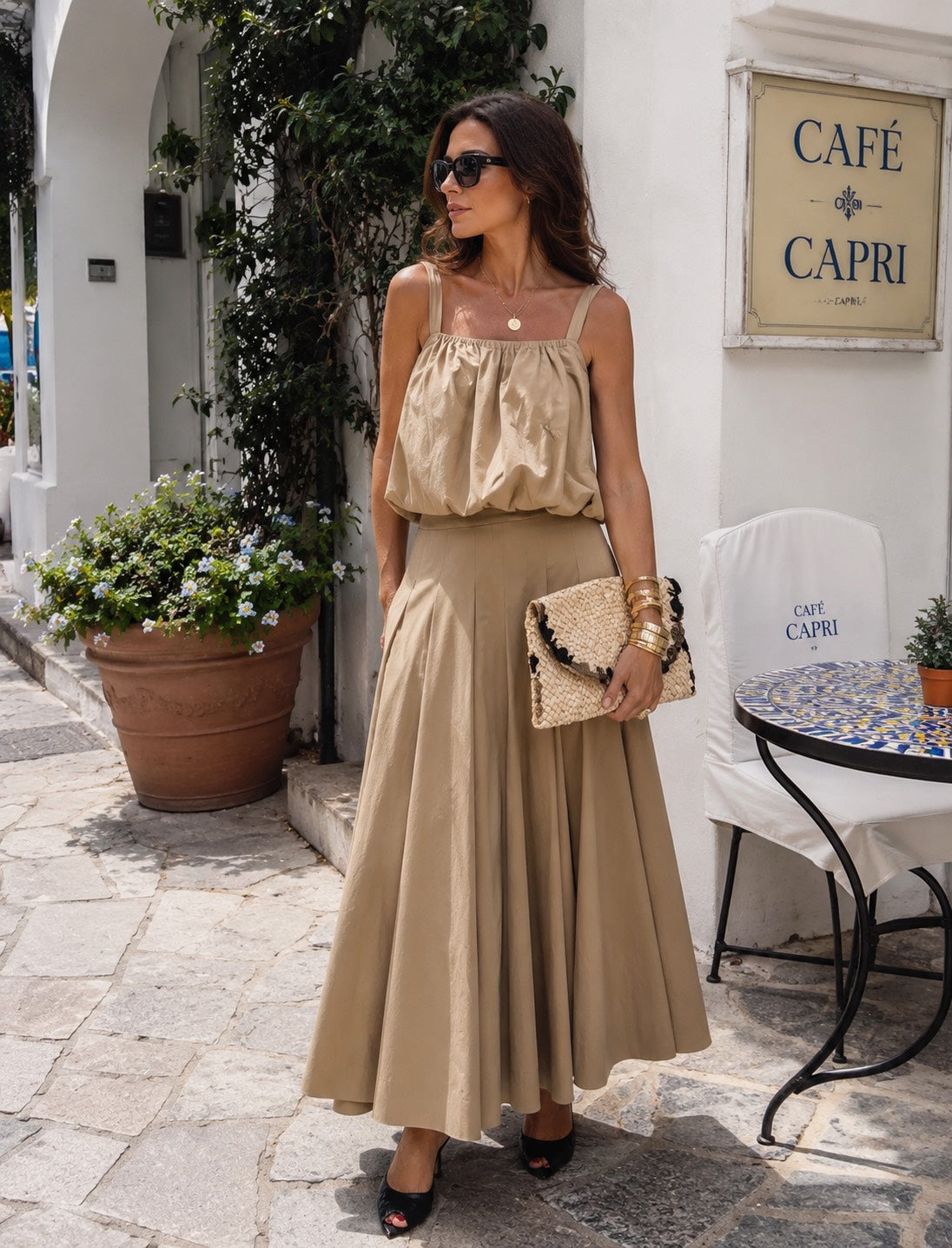 PE260236 - top - TENSIONE IN