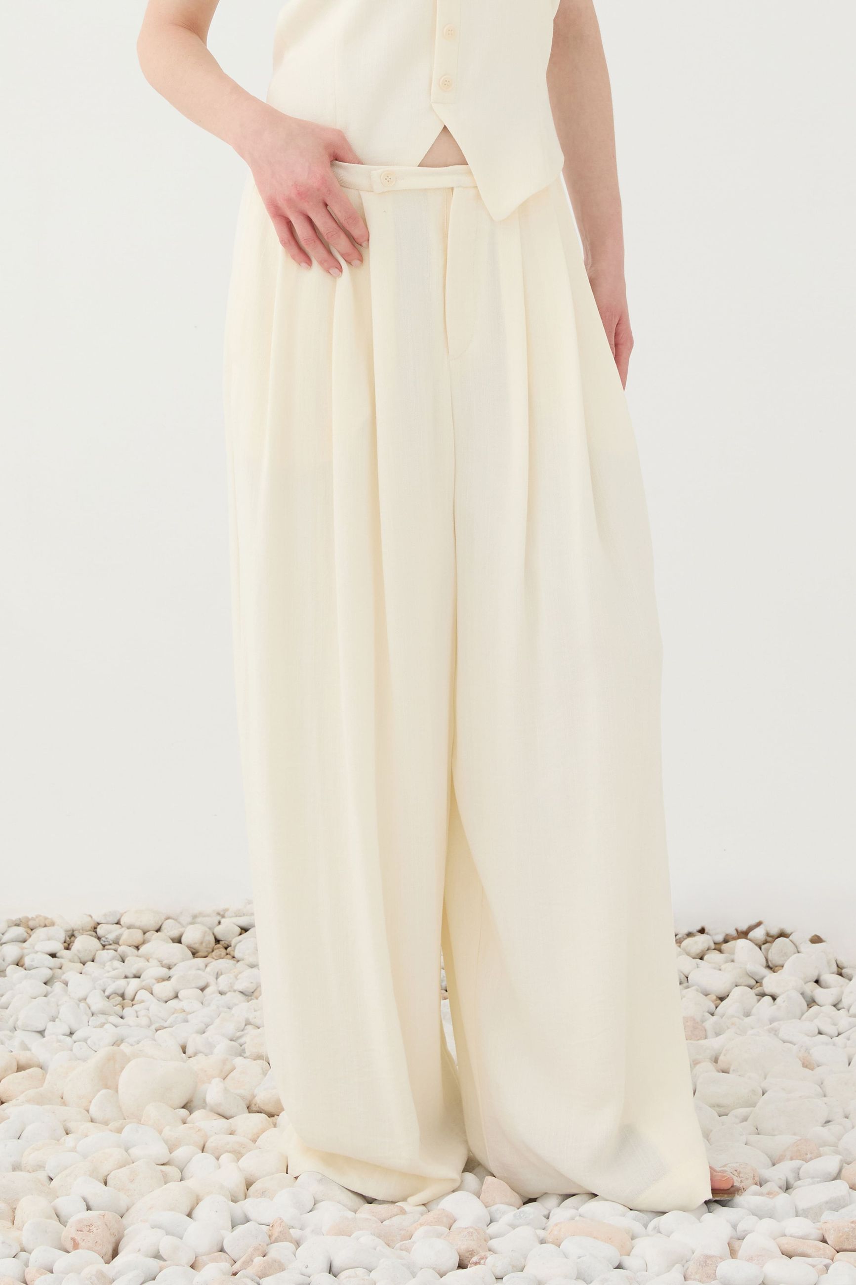 ss260043 - Pantaloni - ELEH