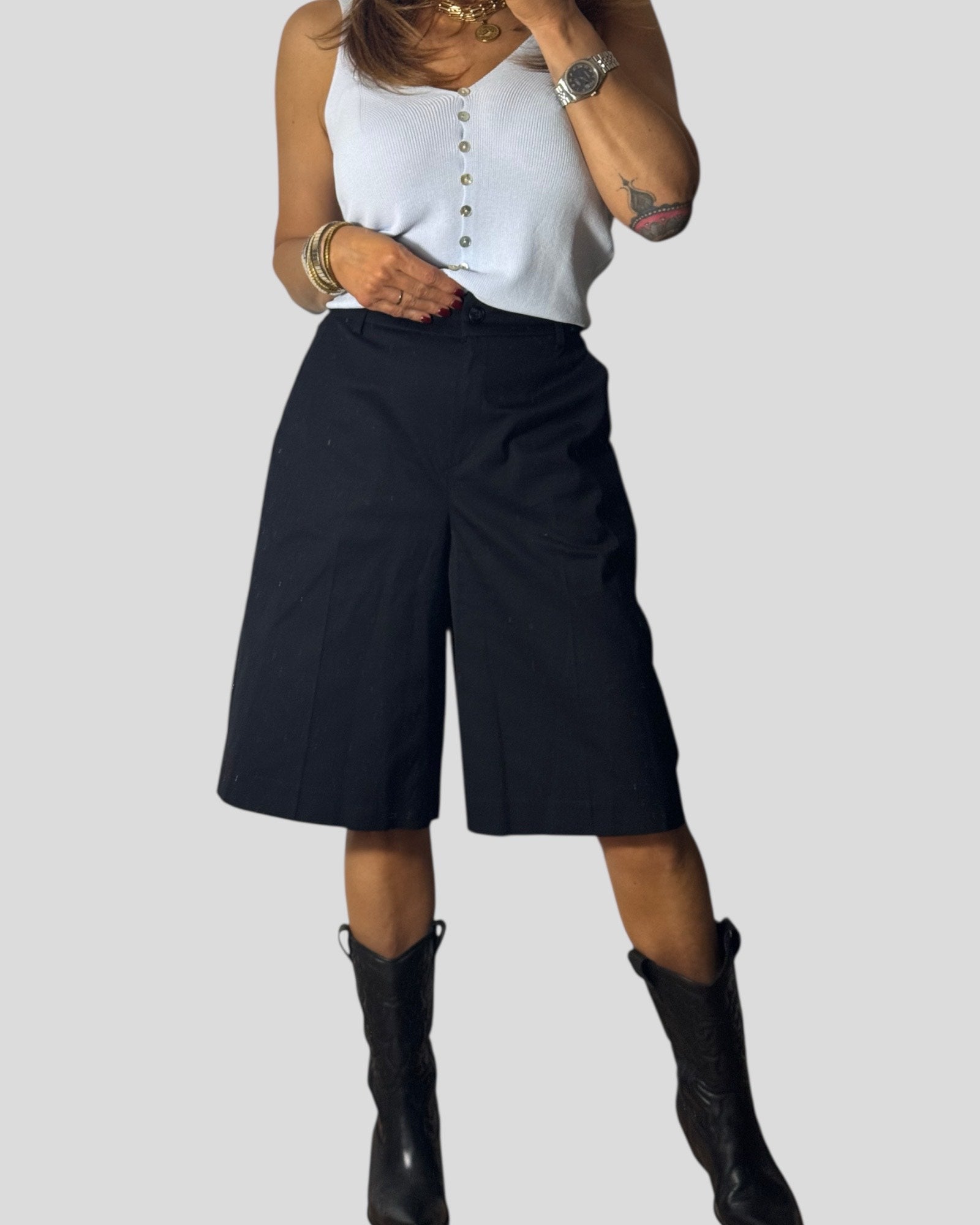 26s4826 - shorts - MOTEL