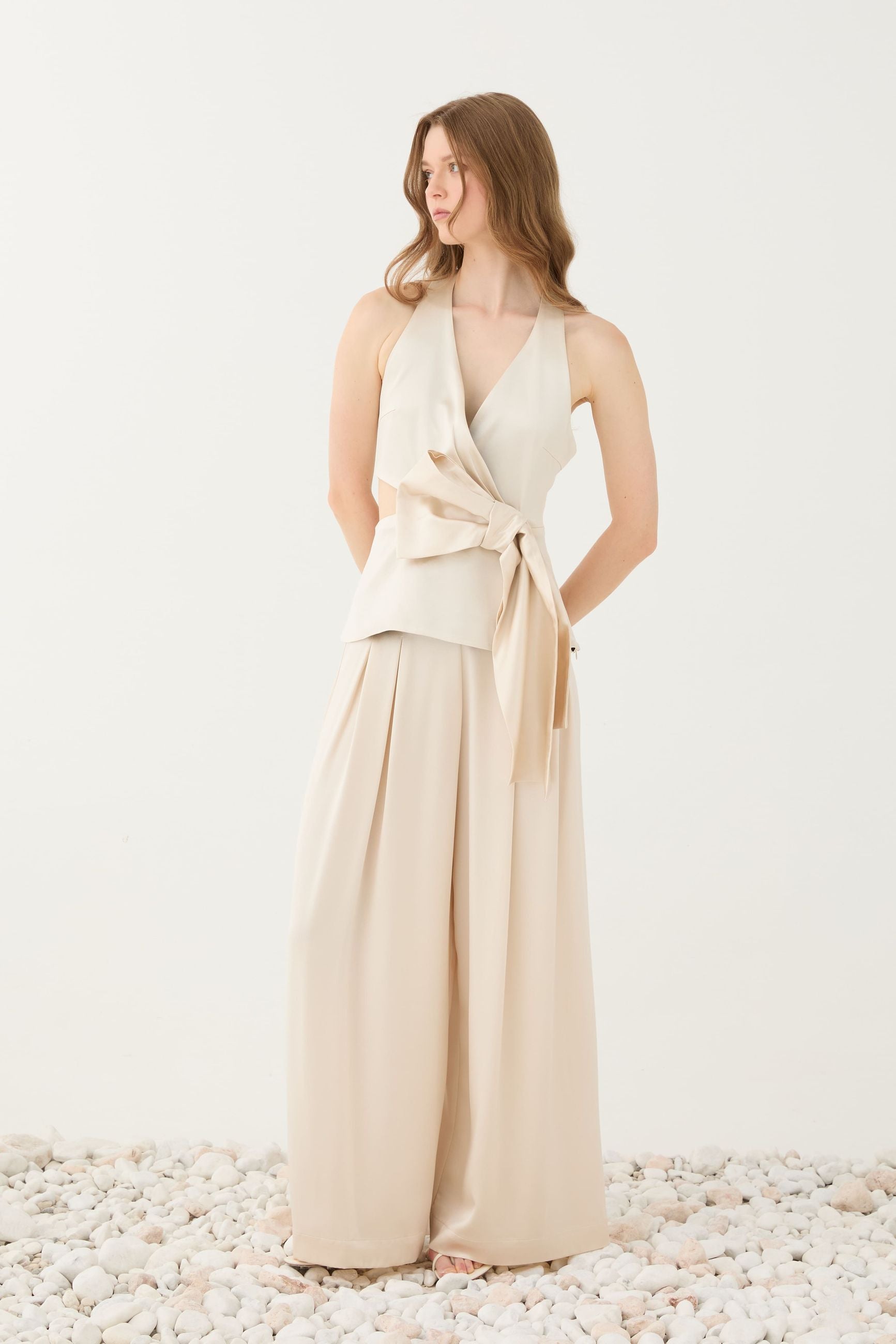 ss260348 - top - ELEH