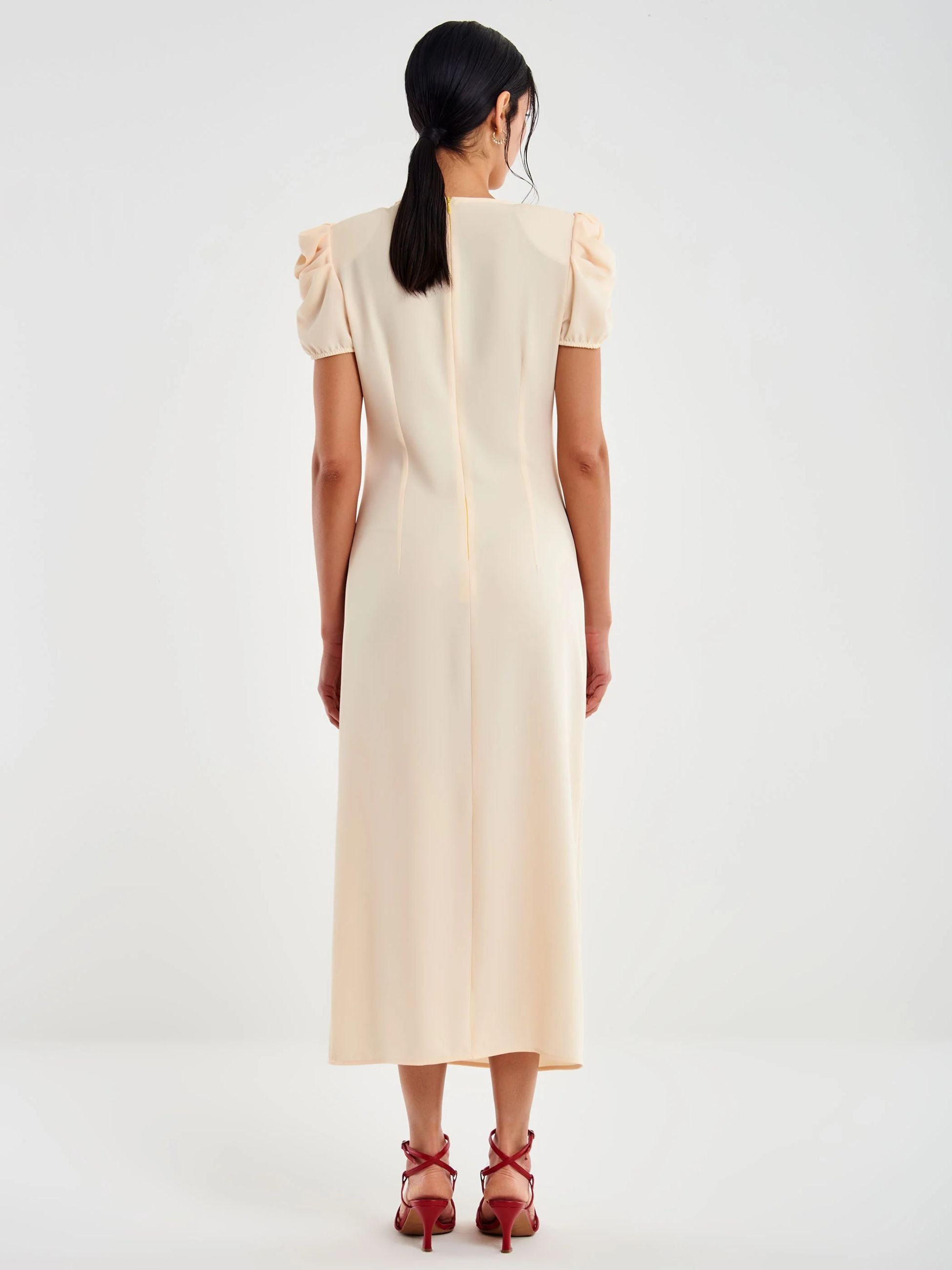 td2096 - Abiti - VICOLO