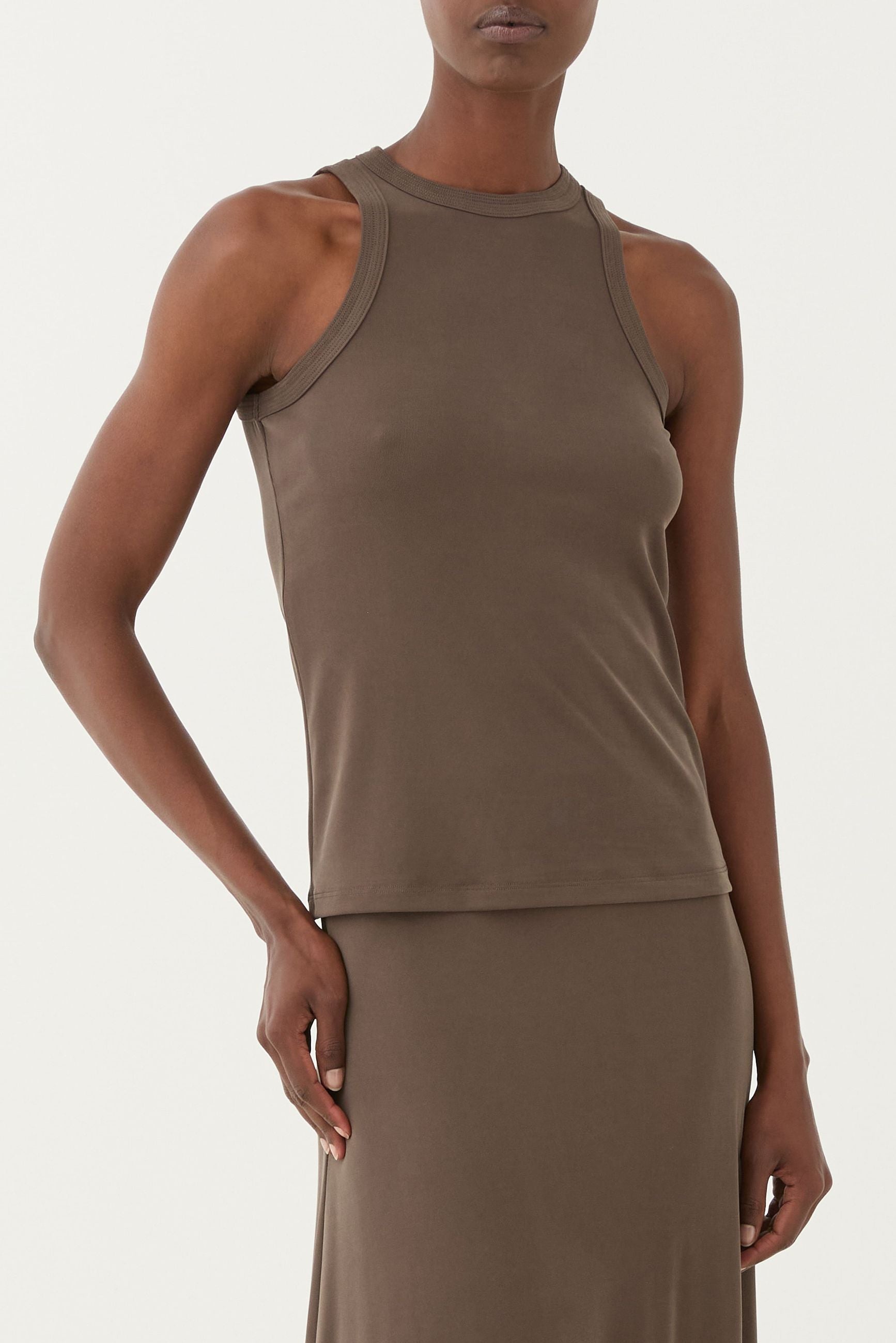 ss260072 - top - ELEH
