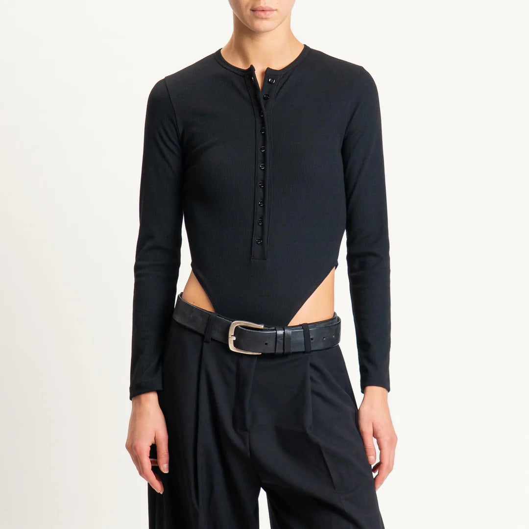 uf0093 - body - VICOLO