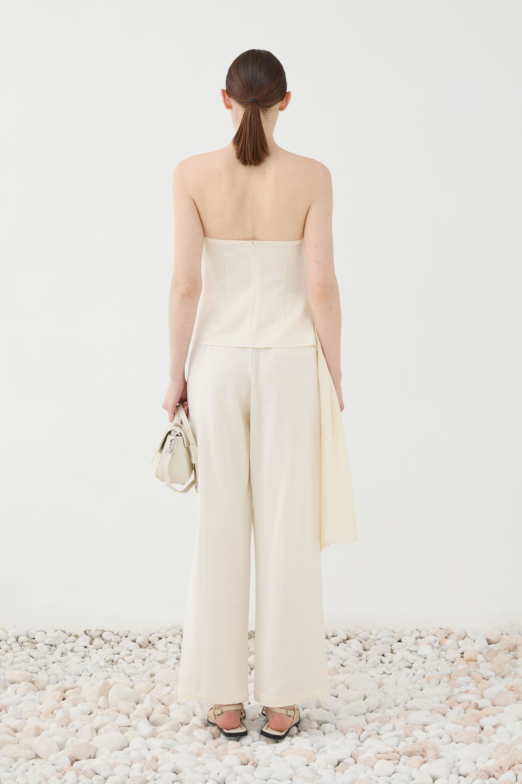 ss260087 - top - ELEH