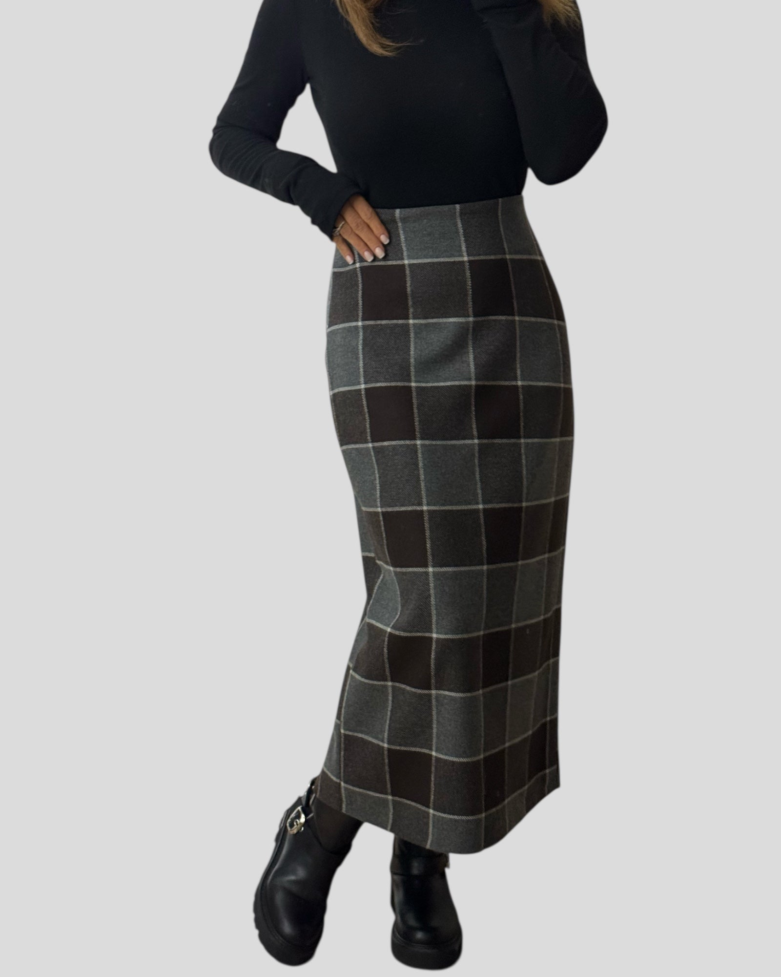 26G1507 - Gonne - TENSIONE IN