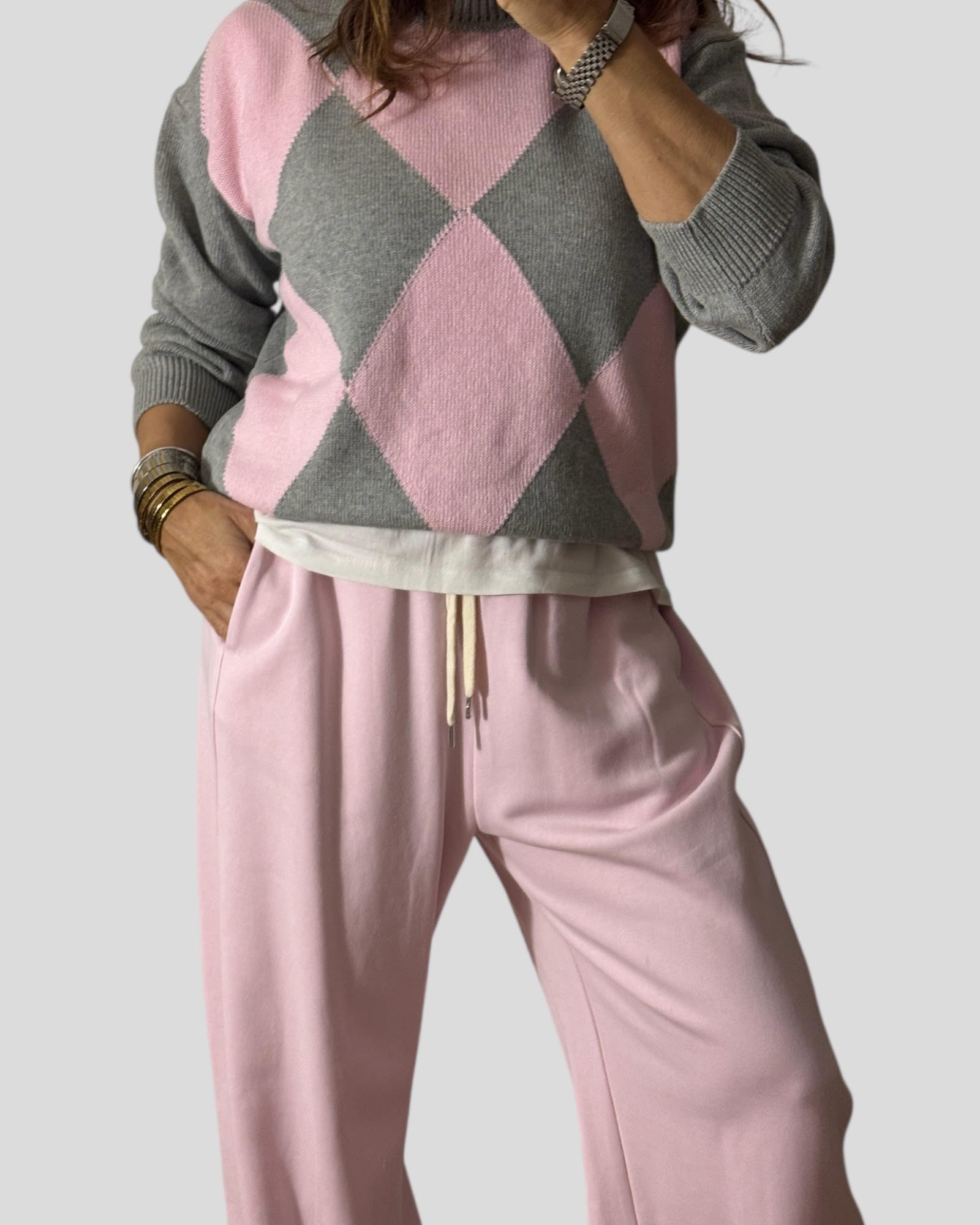 P6HMJ05A414 - pull - MOTEL