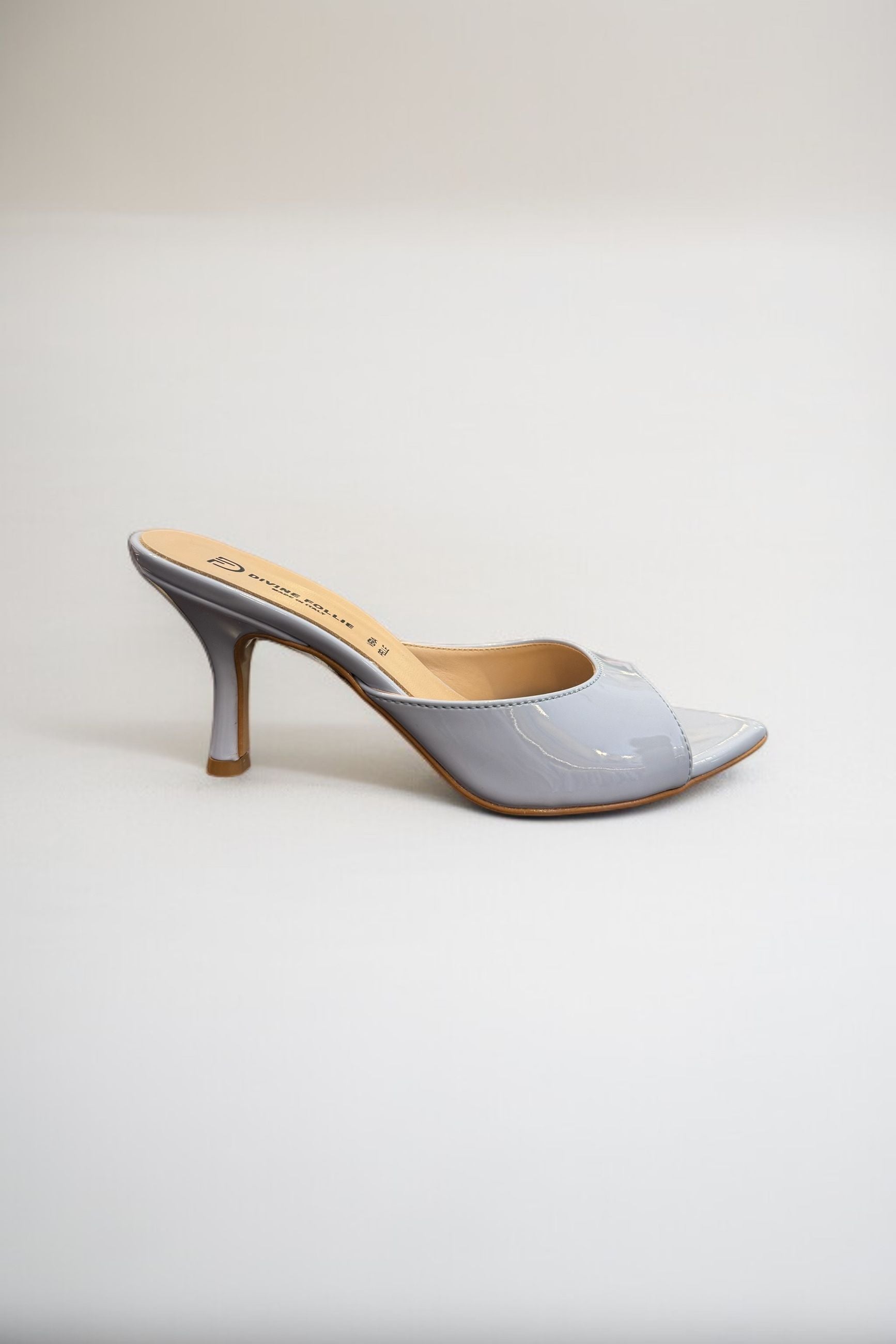 p0700v - Scarpe - DIVINE FOLLIE