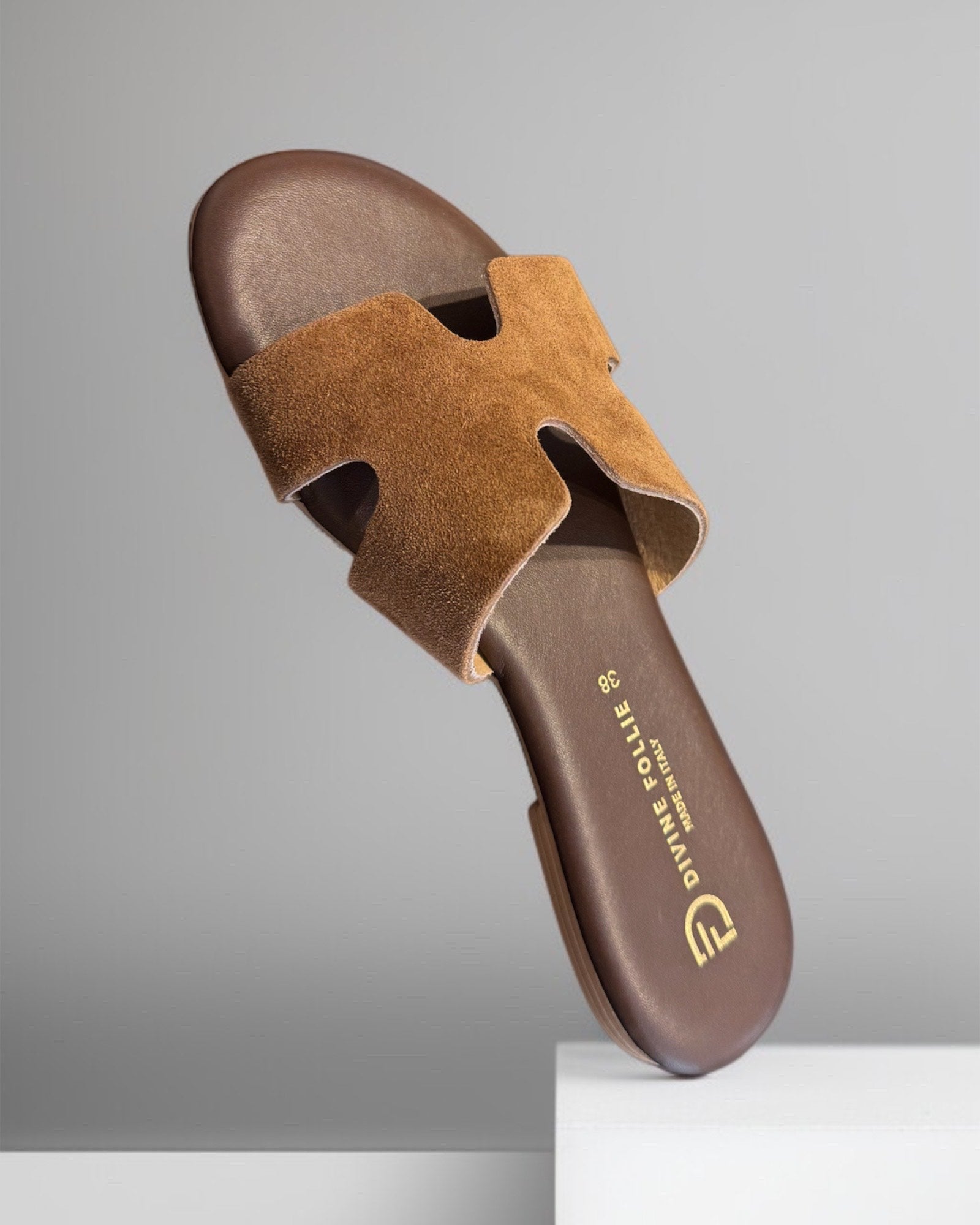 1080 - CIABATTE - DIVINE FOLLIE